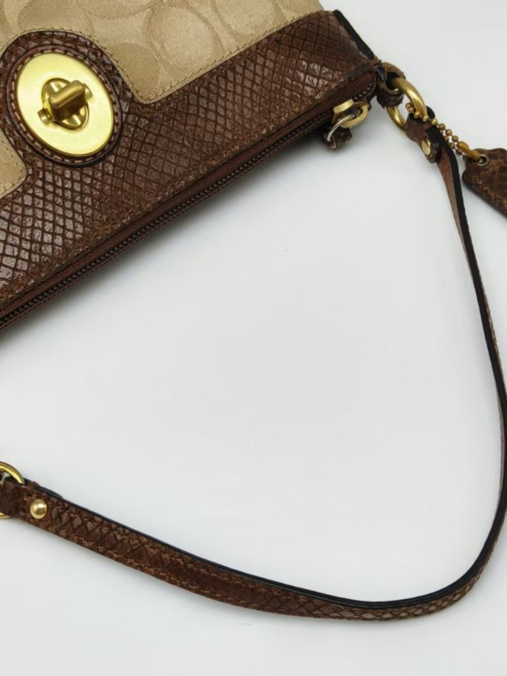 Coach Signature C Canvas Mini Shoulder Bag Brown Leather Turnlock Y2K Vintage - Picture 10 of 13